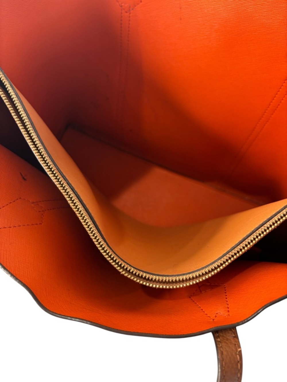 Tory Burch Perry Tote Bag Camel Leather | Large Structured Work Tote - Picture 7 of 7